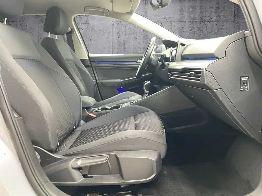 Volkswagen Golf 1.0 TSI United AHK+Navi+App-Connect+SHZ AHK 01/2021-photo-9
