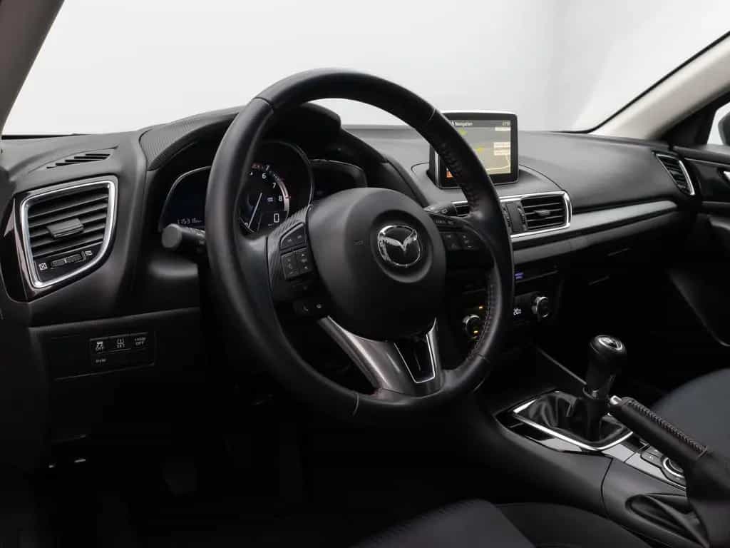 Mazda 3 Lim. Sports-Line Kamera Sitzhzg DAB HUD BOSE 12/2016-photo-17