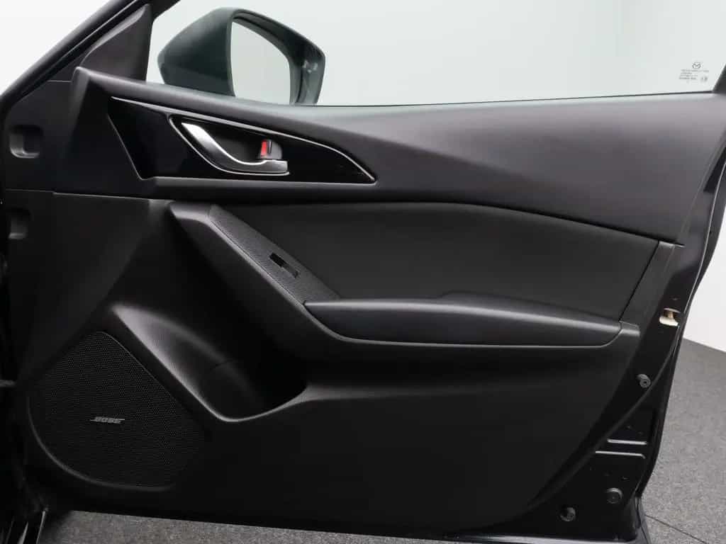Mazda 3 Lim. Sports-Line Kamera Sitzhzg DAB HUD BOSE 12/2016-photo-26