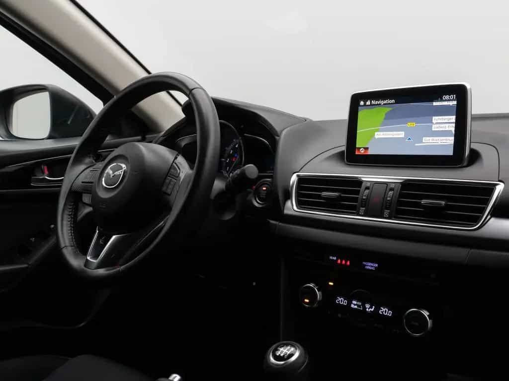 Mazda 3 Lim. Sports-Line Kamera Sitzhzg DAB HUD BOSE 12/2016-photo-32