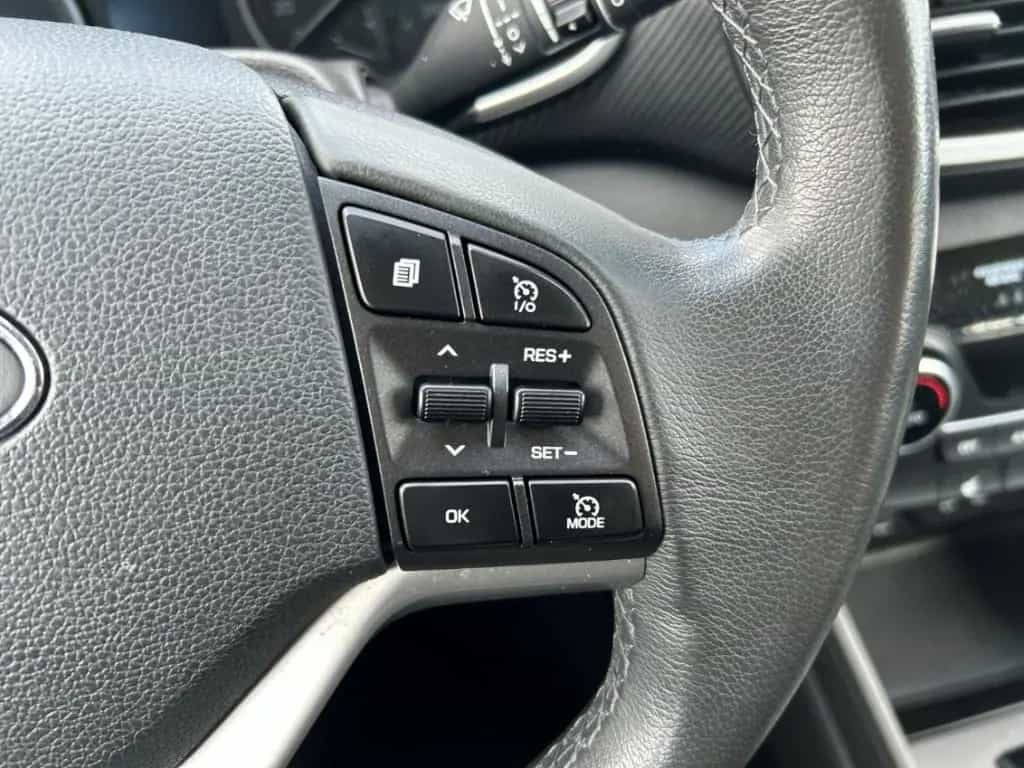 Hyundai TUCSON 1.6 T-GDI DCT Passion Navi RKam Klimaauto 02/2019-photo-25