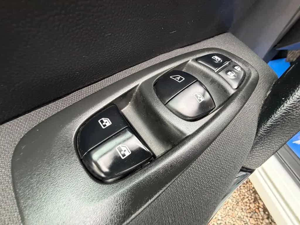 Renault Kadjar Business*1.HD*Aut*76.TKM*Voll*TÜV NEU 09/2017-photo-19