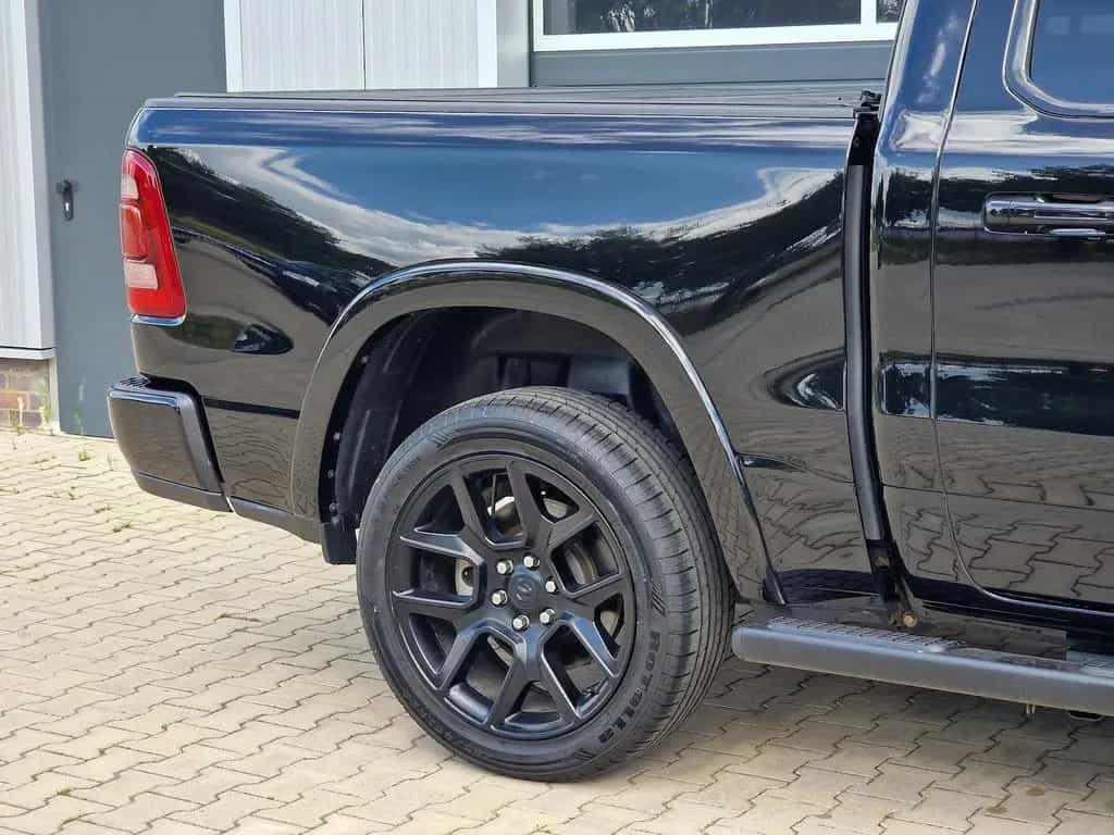Dodge RAM 1500 5.7 4x4 Laramie Memory AHK Pano LED 09/2021-photo-15