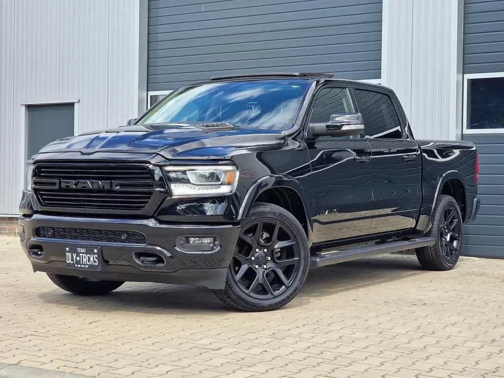 Dodge RAM 1500 5.7 4x4 Laramie Memory AHK Pano LED 09/2021-photo-4