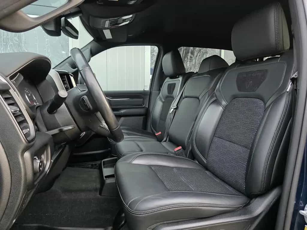 Dodge RAM 1500 5.7 4x4 BTS Edition Kamera Navi AHK LED 07/2020-photo-18
