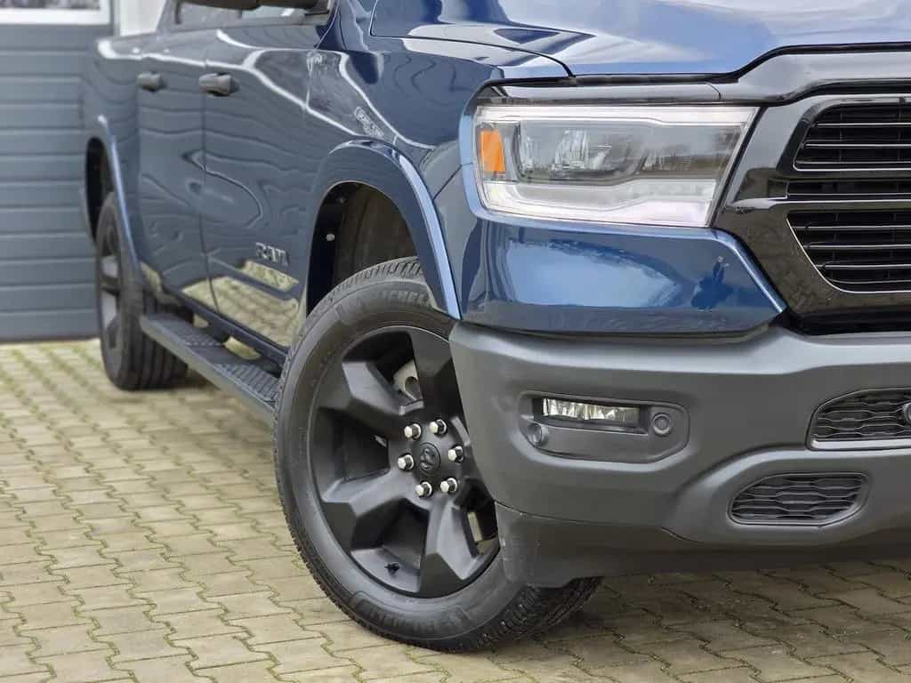 Dodge RAM 1500 5.7 4x4 BTS Edition Kamera Navi AHK LED 07/2020-photo-2