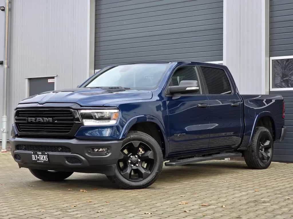 Dodge RAM 1500 5.7 4x4 BTS Edition Kamera Navi AHK LED 07/2020-photo-4