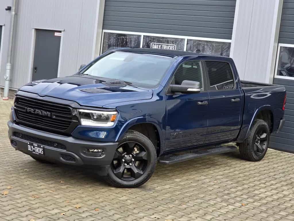 Dodge RAM 1500 5.7 4x4 BTS Edition Kamera Navi AHK LED 07/2020-photo-5