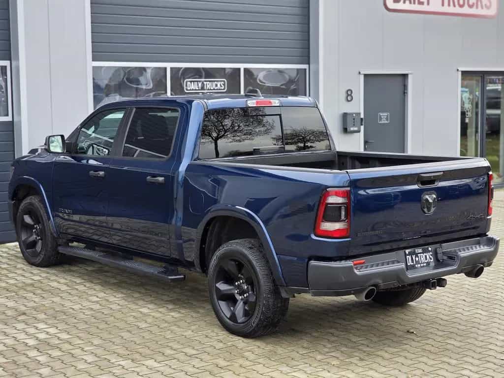 Dodge RAM 1500 5.7 4x4 BTS Edition Kamera Navi AHK LED 07/2020-photo-8