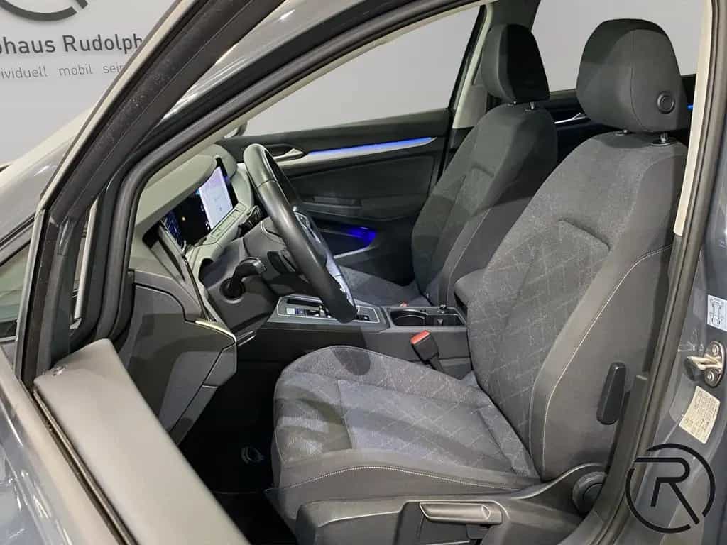 Volkswagen Golf VIII Variant 2.0 TDI DSG Life / Navi AHK 08/2021-photo-4