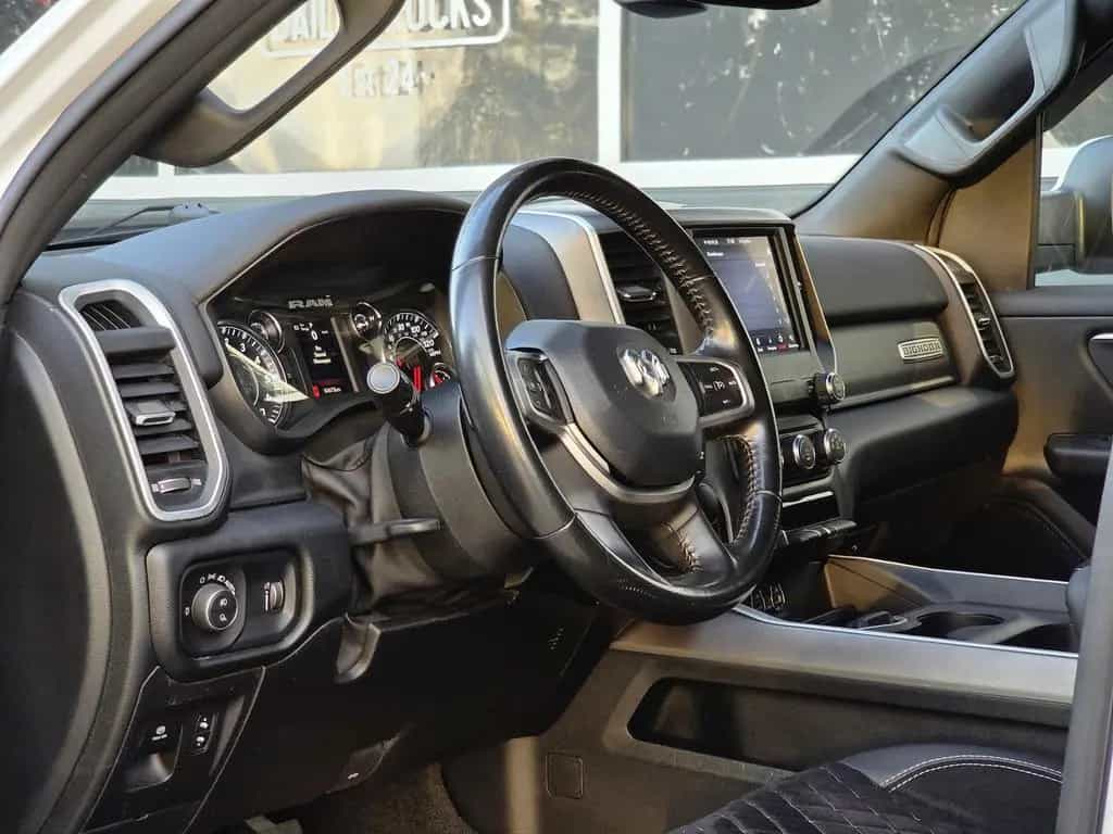 Dodge RAM 1500 5.7 4x4 Bighorn LED Kamera AHK Rollbar 05/2020-photo-16