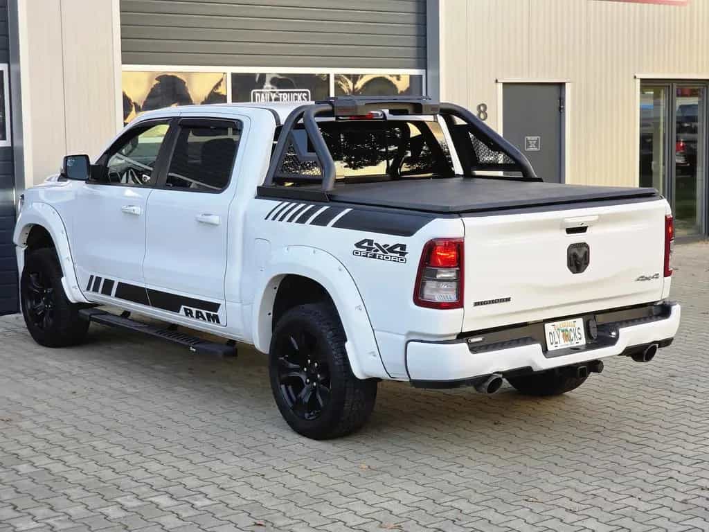 Dodge RAM 1500 5.7 4x4 Bighorn LED Kamera AHK Rollbar 05/2020-photo-7