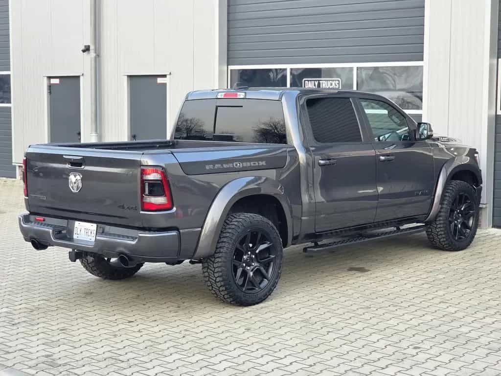 Dodge RAM 1500 5.7 4x4 Bighorn LED RAMBOX 22´´ AHK 06/2019-photo-10