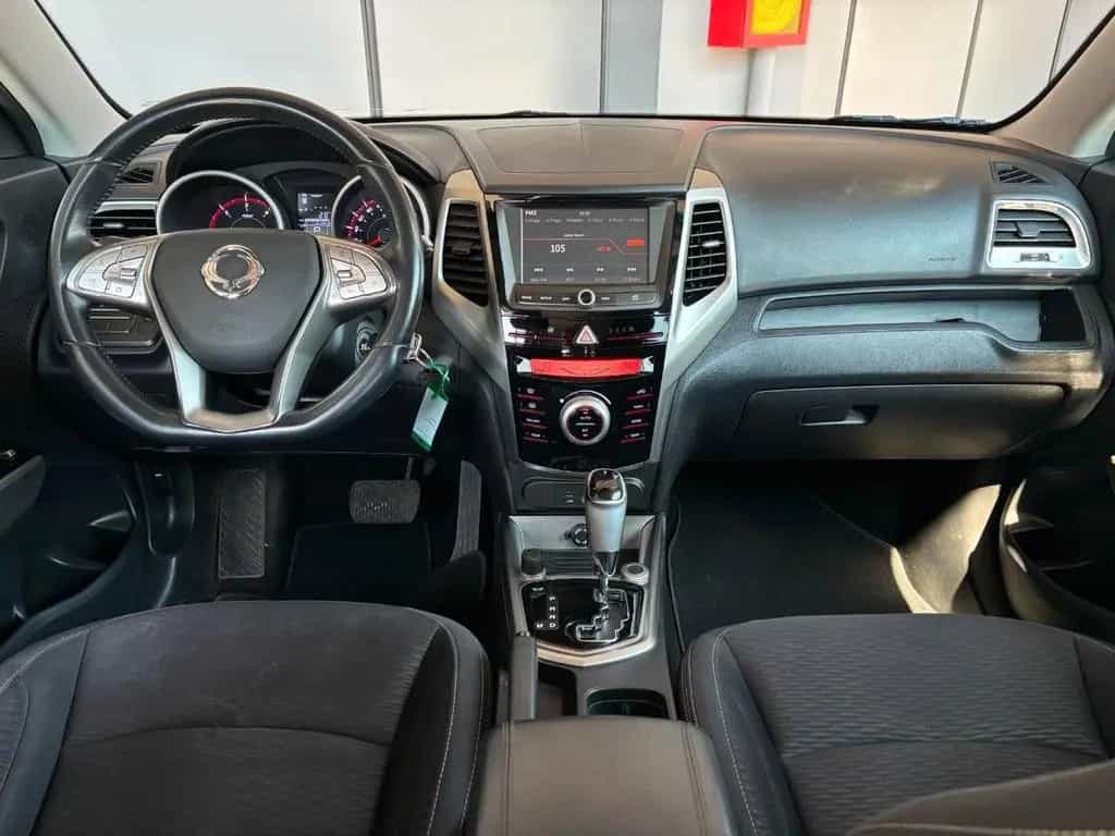 Ssangyong Tivoli SsangYong Tivoli 1.6 EXCLUSIVE 2WD AUTO 02/2018-photo-11