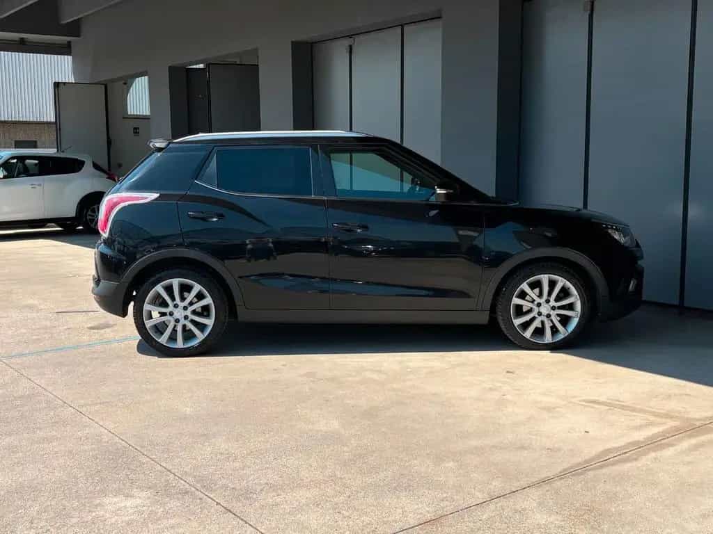 Ssangyong Tivoli SsangYong Tivoli 1.6 EXCLUSIVE 2WD AUTO 02/2018-photo-4