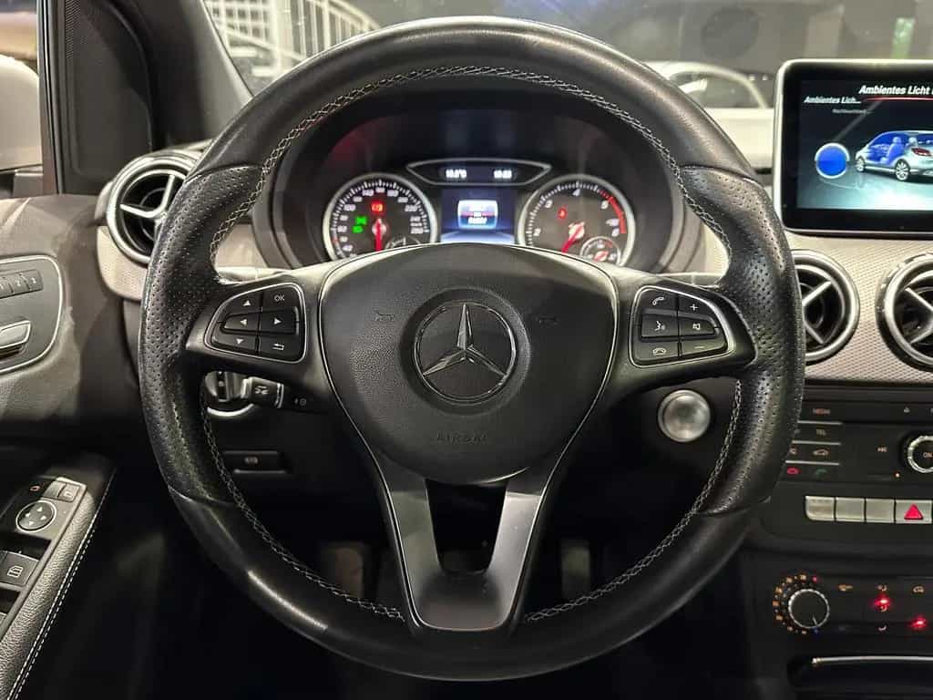 Mercedes-Benz B 220 d PANO DISTRONIC ILS MEMORY KEYLESS AHK AMG 02/2016-photo-13