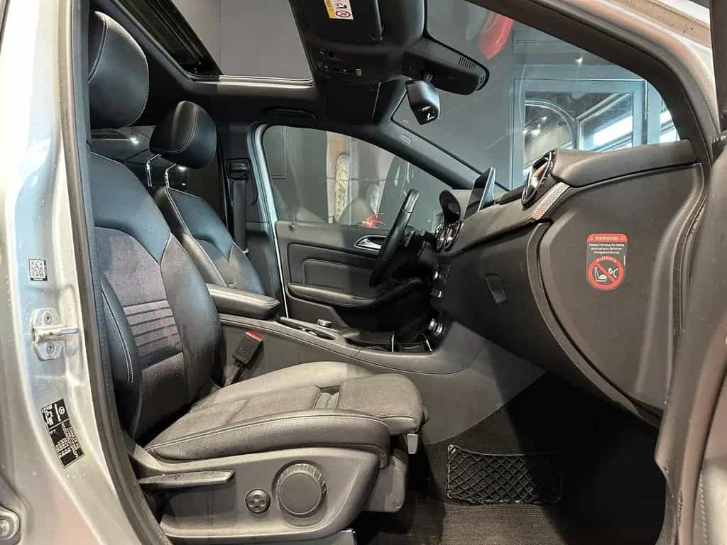 Mercedes-Benz B 220 d PANO DISTRONIC ILS MEMORY KEYLESS AHK AMG 02/2016-photo-15