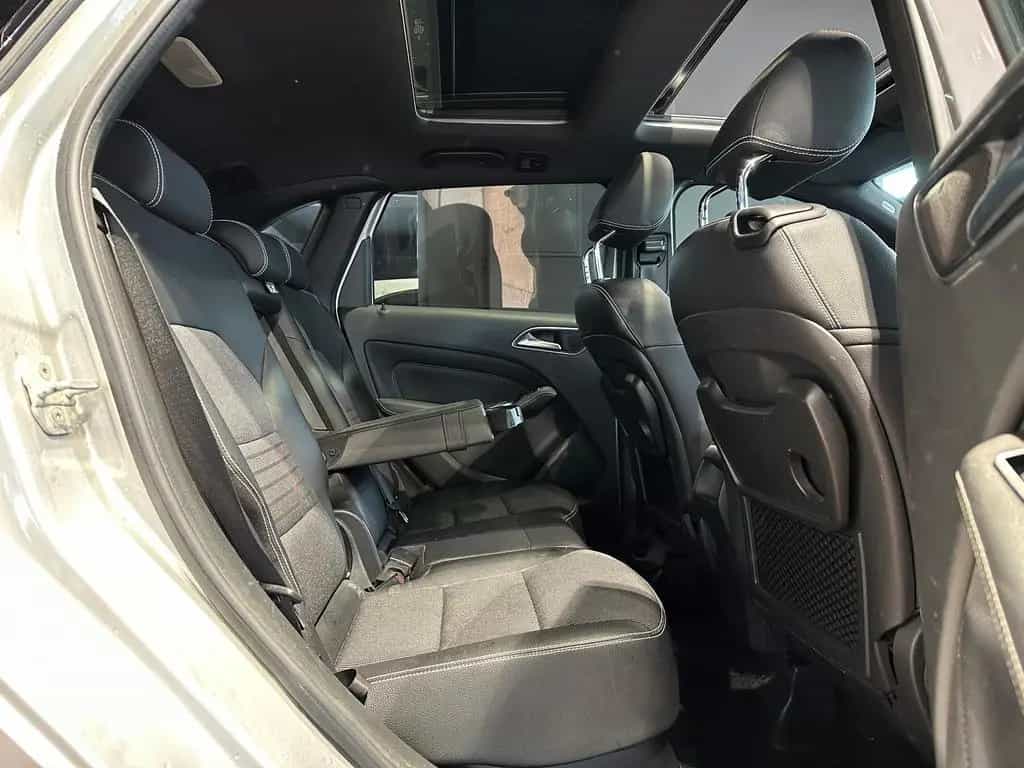 Mercedes-Benz B 220 d PANO DISTRONIC ILS MEMORY KEYLESS AHK AMG 02/2016-photo-17