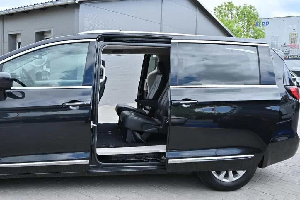 Chrysler Pacifica 3,6l Touring,Totwinkel,Mediasystem,Temp 07/2018-photo-5
