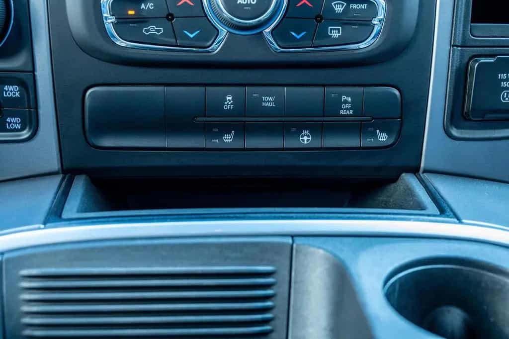 Dodge RAM 1500 SLT 5,7l,Höher,Sportauspuff,LED,LA Chan 06/2024-photo-14