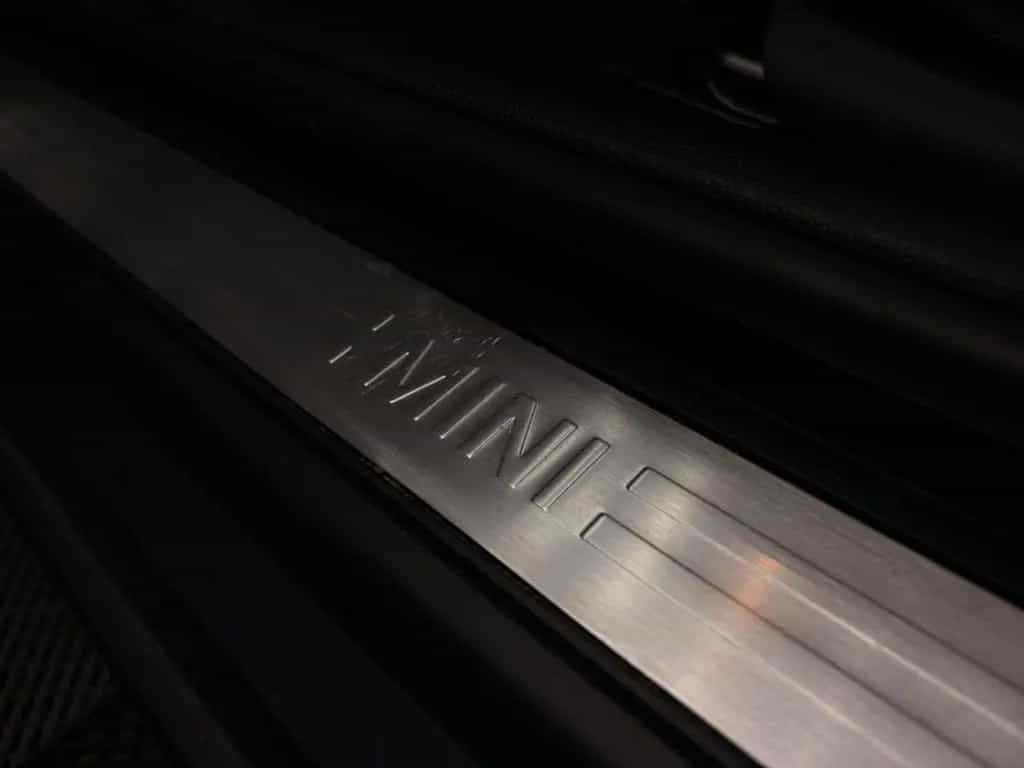 MINI ONE Mini 3-trg. One 60 Years LED USB AMBIENTE 2-ZONE 03/2020-photo-18