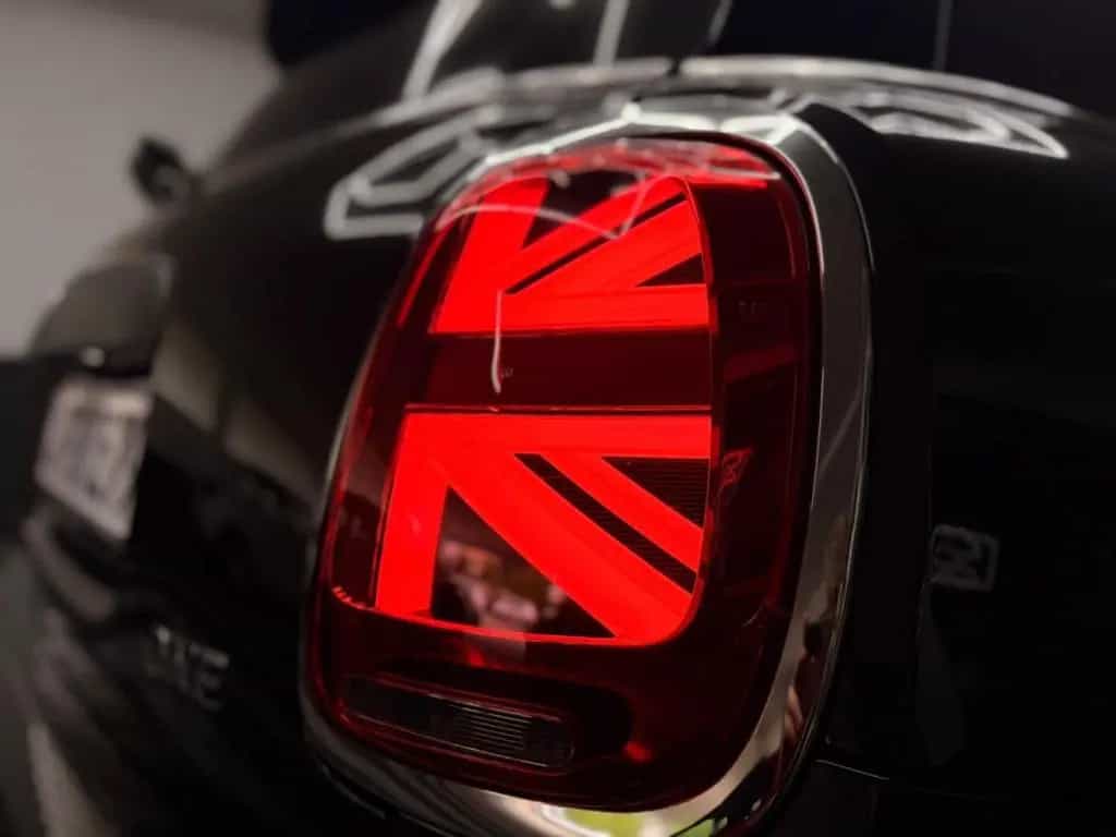 MINI ONE Mini 3-trg. One 60 Years LED USB AMBIENTE 2-ZONE 03/2020-photo-19