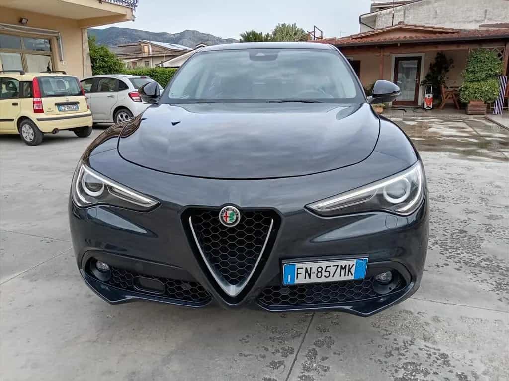 Alfa Romeo Stelvio 2.2 JTDM 210 CV Q4 PELLE NAVI 03/2018-photo-1