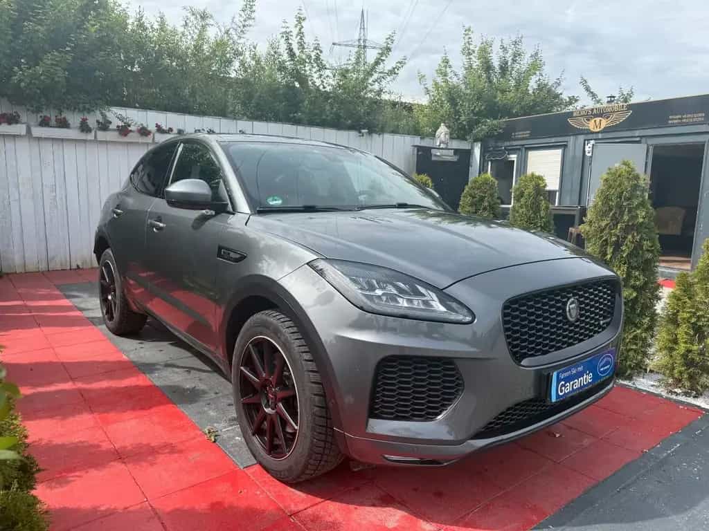 Jaguar E-Pace E-PACE R-Dynamic SE AWD 07/2018-photo-1
