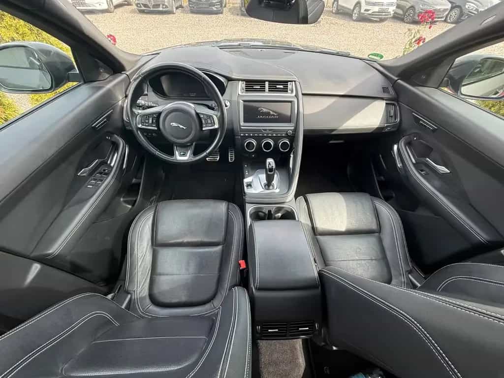 Jaguar E-Pace E-PACE R-Dynamic SE AWD 07/2018-photo-7