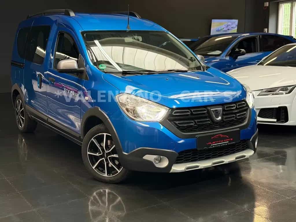 Dacia Dokker Stepway Celebration Navi/Ahk/PDC/Kamera 11/2017-photo-0