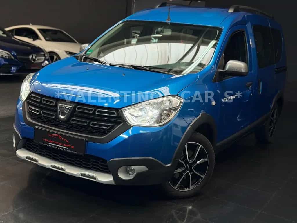 Dacia Dokker Stepway Celebration Navi/Ahk/PDC/Kamera 11/2017-photo-11