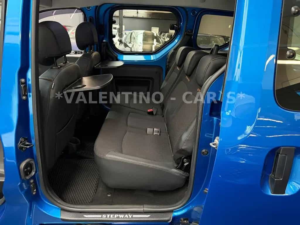 Dacia Dokker Stepway Celebration Navi/Ahk/PDC/Kamera 11/2017-photo-16