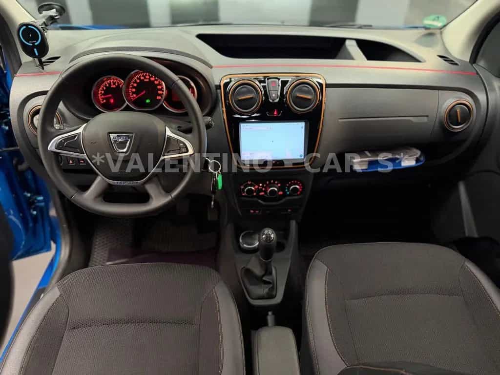 Dacia Dokker Stepway Celebration Navi/Ahk/PDC/Kamera 11/2017-photo-18