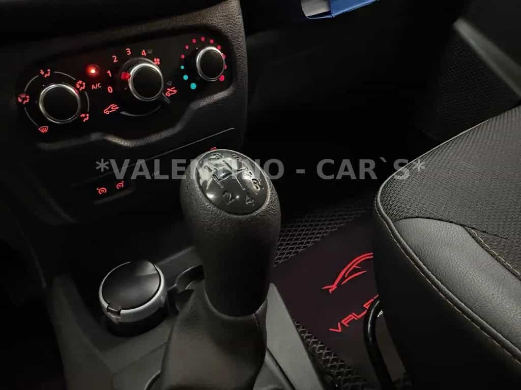 Dacia Dokker Stepway Celebration Navi/Ahk/PDC/Kamera 11/2017-photo-30