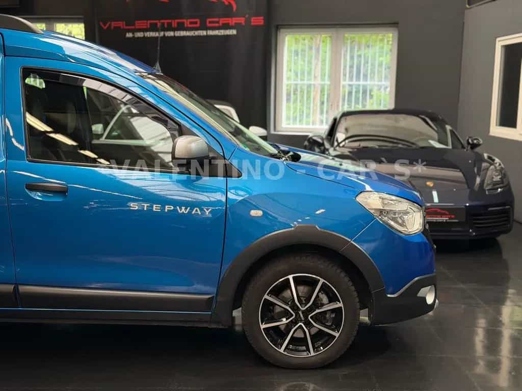 Dacia Dokker Stepway Celebration Navi/Ahk/PDC/Kamera 11/2017-photo-37