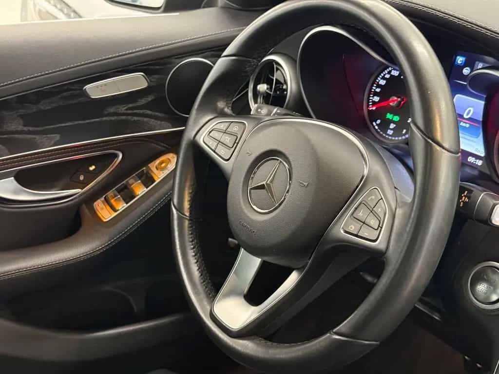 Mercedes-Benz GLC 220 d  4Matic Exclusive Panorama AHK 02/2016-photo-19