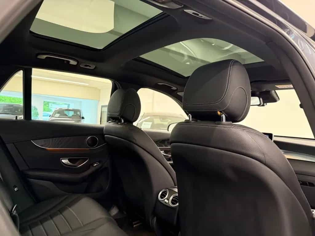 Mercedes-Benz GLC 220 d  4Matic Exclusive Panorama AHK 02/2016-photo-21
