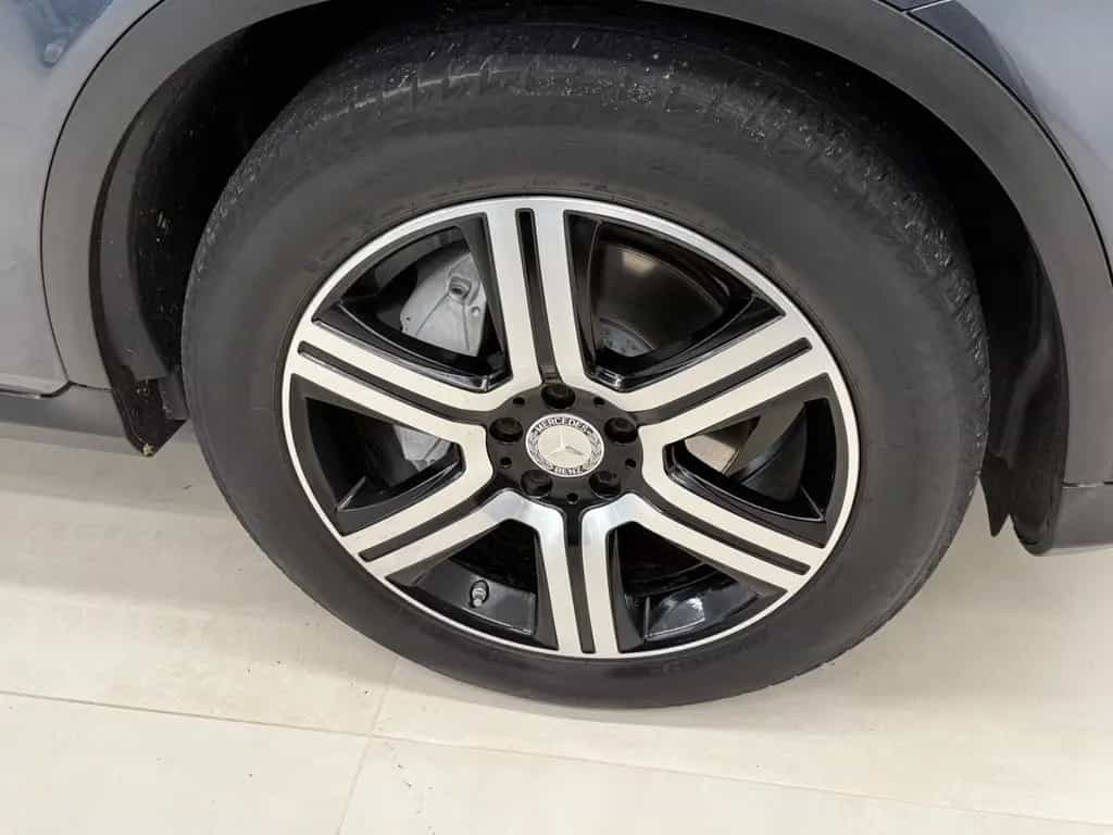 Mercedes-Benz GLC 220 d  4Matic Exclusive Panorama AHK 02/2016-photo-34