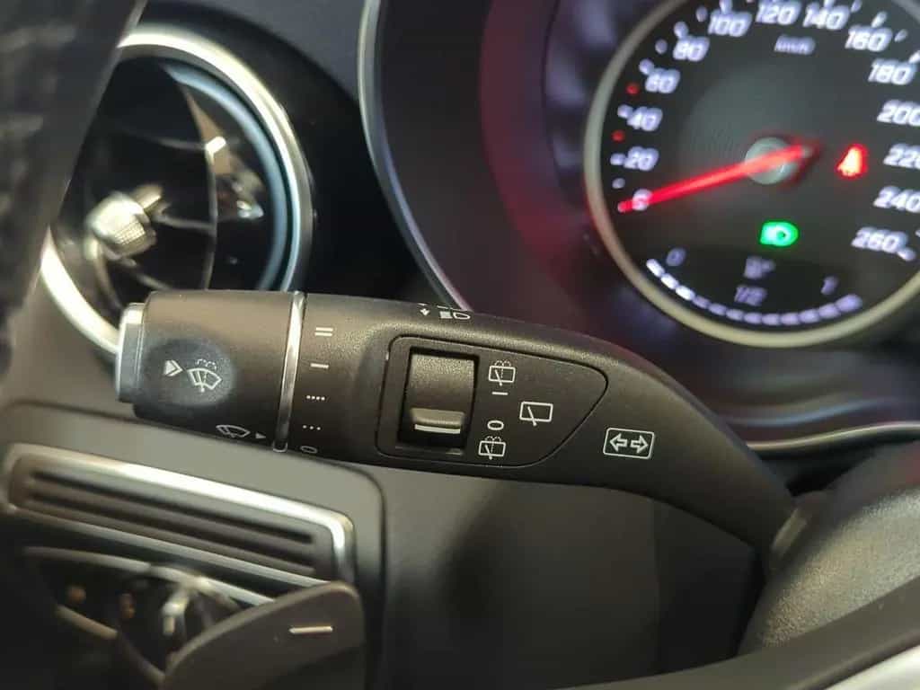 Mercedes-Benz C 180 T CGI NAVI+KAMERA+LED-LICHT+SITZHEIZUNG+BL 06/2019-photo-23