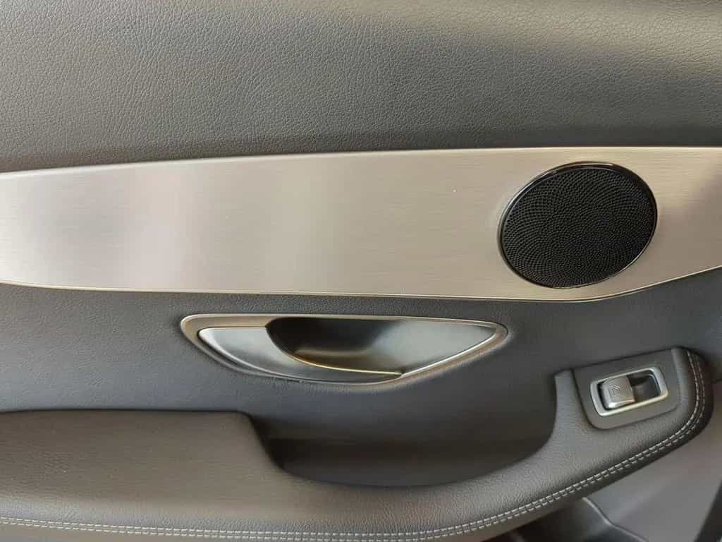 Mercedes-Benz C 180 T CGI NAVI+KAMERA+LED-LICHT+SITZHEIZUNG+BL 06/2019-photo-27