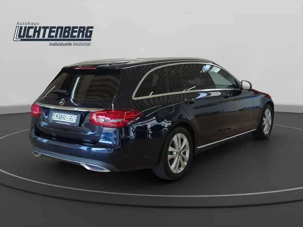 Mercedes-Benz C 180 T CGI NAVI+KAMERA+LED-LICHT+SITZHEIZUNG+BL 06/2019-photo-5