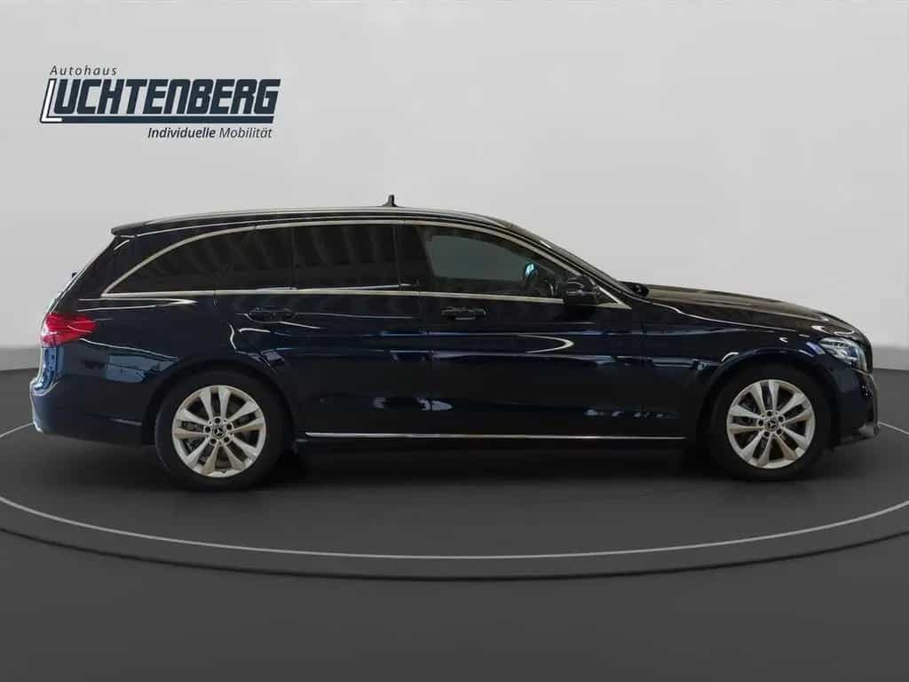 Mercedes-Benz C 180 T CGI NAVI+KAMERA+LED-LICHT+SITZHEIZUNG+BL 06/2019-photo-6