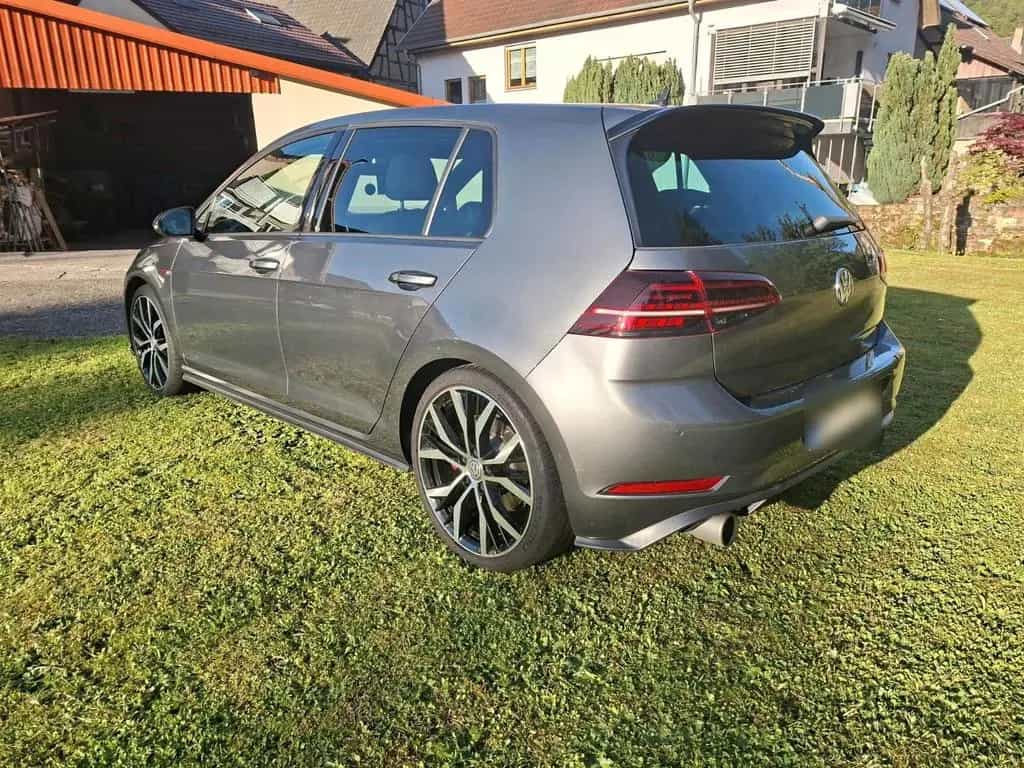 Volkswagen Golf 7 GTI 10/2017-photo-1