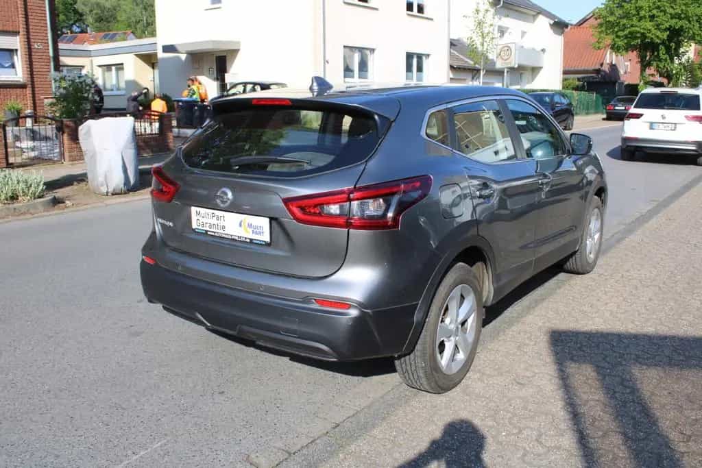 Nissan Qashqai 1.3 Acenta*NAVI*RFK*TEMPOMAT*39000KM! 09/2019-photo-11