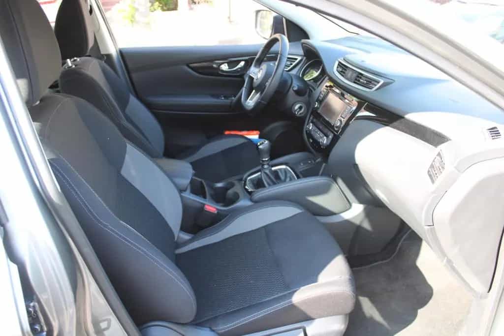 Nissan Qashqai 1.3 Acenta*NAVI*RFK*TEMPOMAT*39000KM! 09/2019-photo-4
