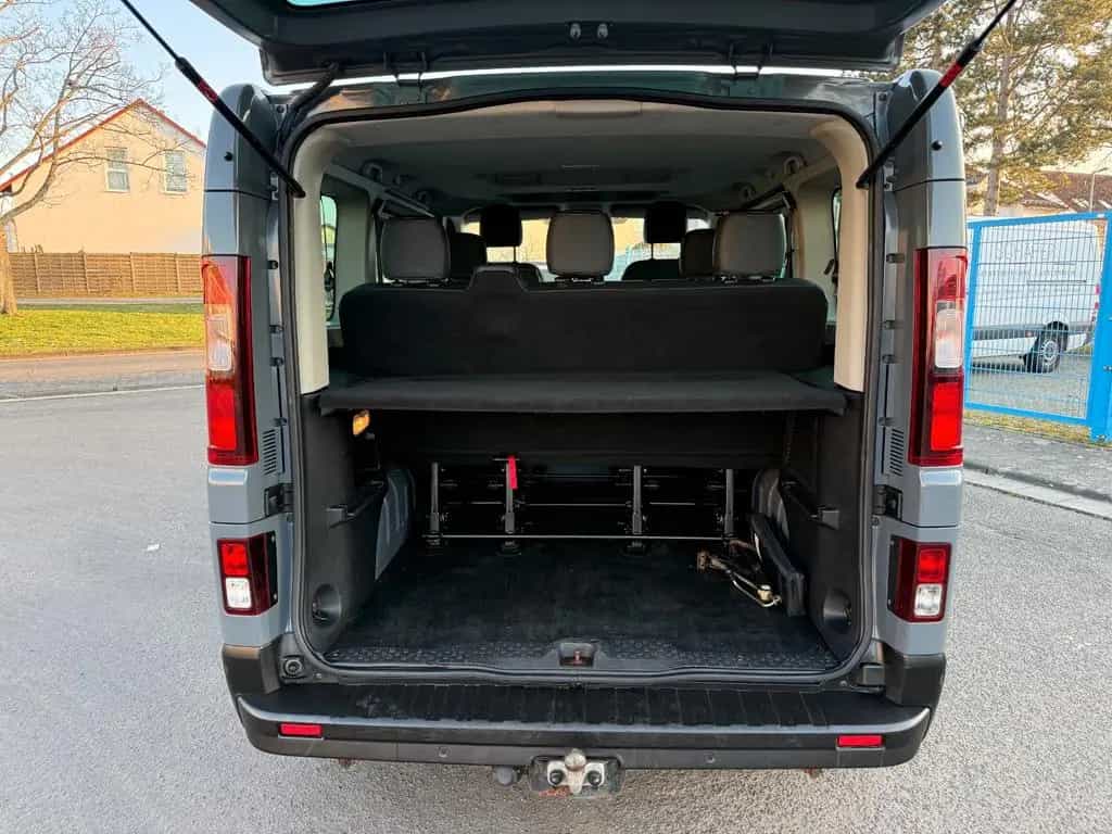 Renault Trafic 2.0 dCi Life L1H1 3,0t Automatik 8xSITZER 12/2022-photo-18