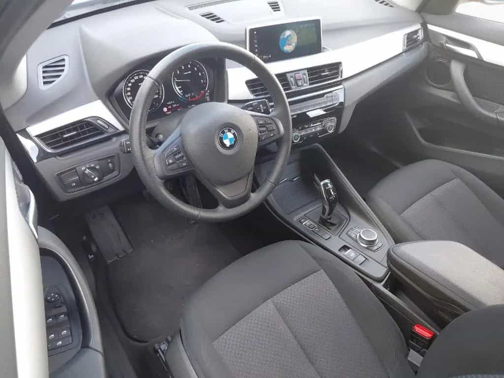 BMW X1 sDrive20i PDC AdLED Navi 02/2022-photo-10