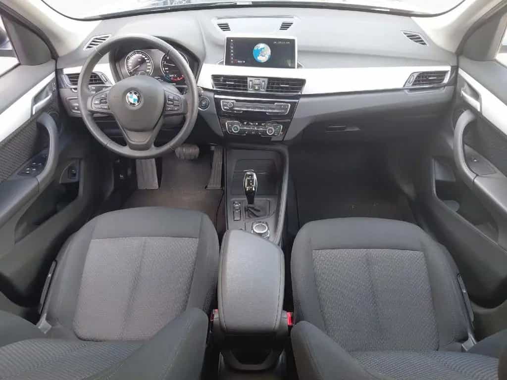 BMW X1 sDrive20i PDC AdLED Navi 02/2022-photo-13