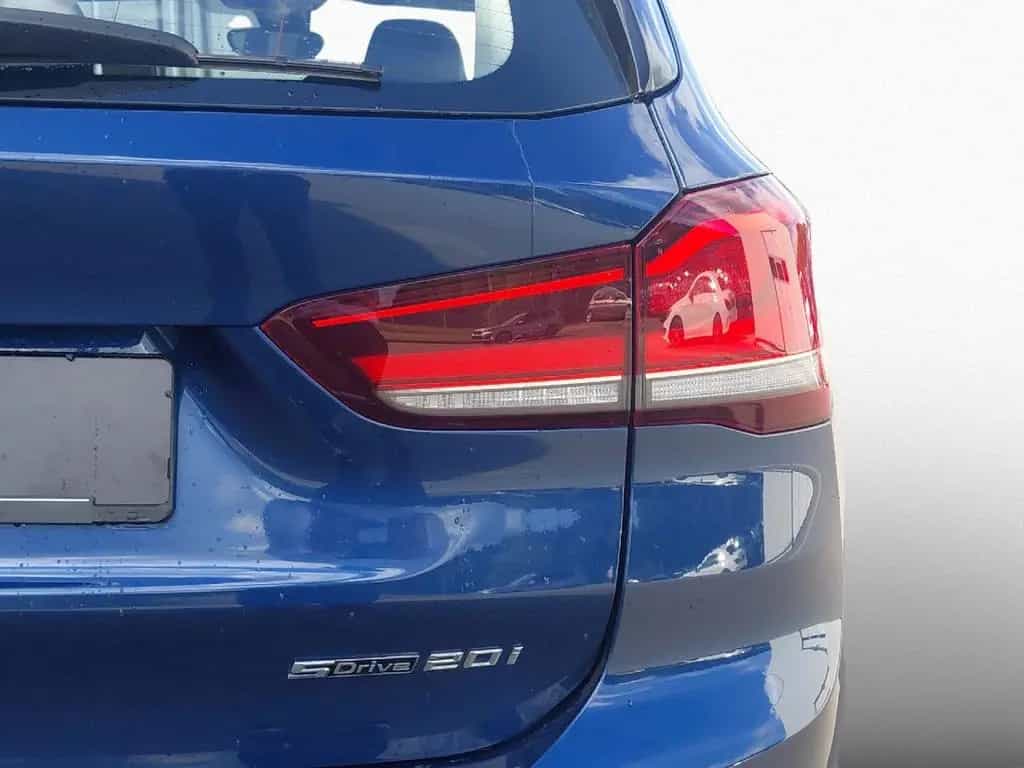 BMW X1 sDrive20i PDC AdLED Navi 02/2022-photo-9