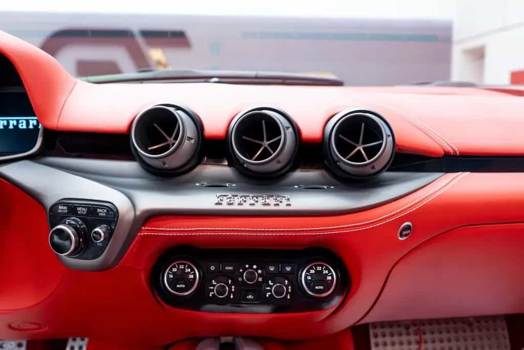 Ferrari F12 berlinetta Novitec , Carbon , Jbl 01/2014-photo-10